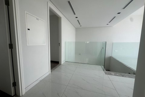 Adosado en Jebel Ali, Dubai, 4 dormitorios, 304.1 m², № 141341 - foto 7