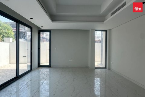 Adosado en Jebel Ali, Dubai, 4 dormitorios, 304.1 m², № 141341 - foto 3