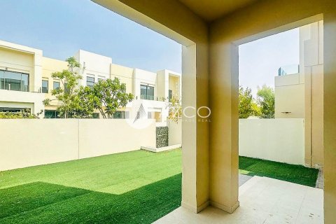 Villa en Mira Oasis, Reem, Dubai, 3 dormitorios, 220.5 m², № 37668 - foto 11
