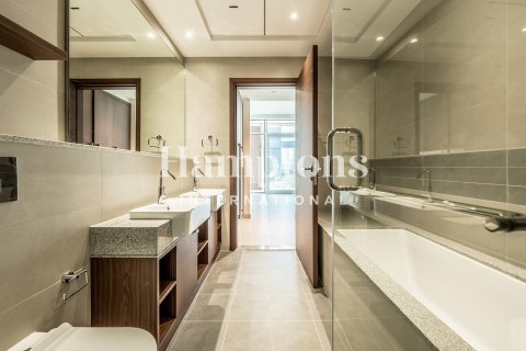 Apartamento en Zabeel, Dubai, 2 dormitorios, 151.67994101 m², № 74375 - foto 13