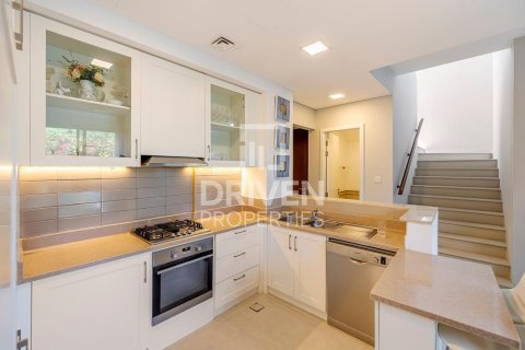 Villa en Zahra Townhouses, Town Square, Dubai, 3 dormitorios, 209 m², № 18876 - foto 18