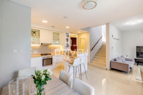 Villa en Zahra Townhouses, Town Square, Dubai, 3 dormitorios, 209 m², № 18876 - foto 4