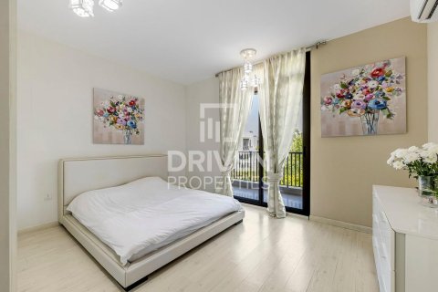 Villa en Zahra Townhouses, Town Square, Dubai, 3 dormitorios, 209 m², № 18876 - foto 8