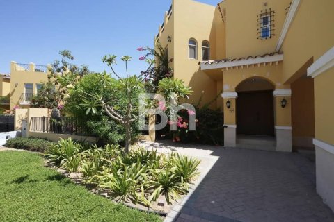 فيلا في Dubai Land, دبي 3 غرف نوم, 531 م² رقم 21878 - صورة 1