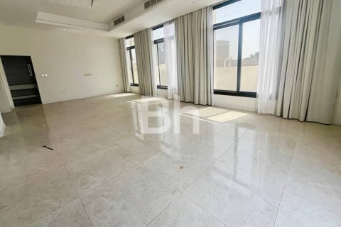 Villa à Nadd Al Sheba, Dubai, 5 chambres, 585 m², № 21861 - photo 5