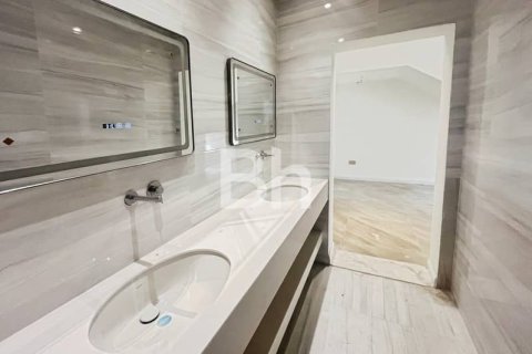 Villa à Nadd Al Sheba, Dubai, 5 chambres, 585 m², № 21861 - photo 9