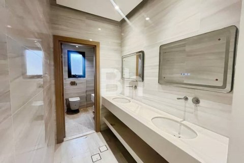 Villa à Nadd Al Sheba, Dubai, 5 chambres, 585 m², № 21861 - photo 8