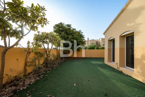 Villa à Arabian Ranches, Dubai, 2 chambres, 206 m², № 21859 - photo 1