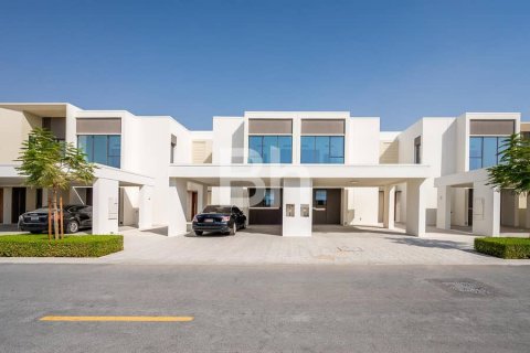 Townhouse in Dubai 3 bedrooms, 177 sq.m. № 21879 - photo 1