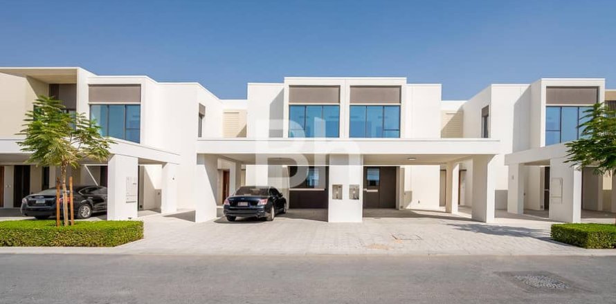 Townhouse in Dubai 3 bedrooms, 177 sq.m. № 21879
