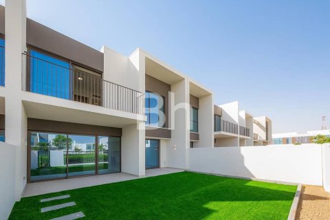 Townhouse in Dubai 3 bedrooms, 177 sq.m. № 21879 - photo 19