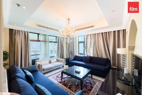 Apartment in Old Town, Dubai 2 bedrooms, 143.8 sq.m. № 59841 - photo 5