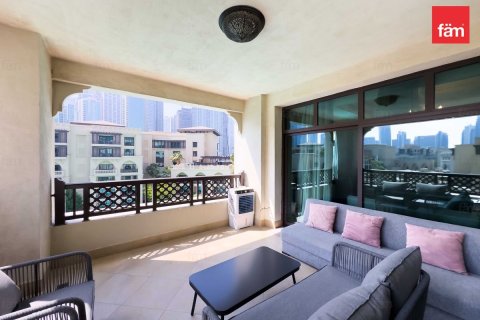Apartment in Old Town, Dubai 2 bedrooms, 143.8 sq.m. № 59841 - photo 25