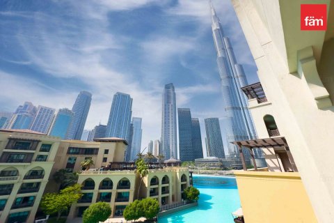 Apartment in Old Town, Dubai 2 bedrooms, 143.8 sq.m. № 59841 - photo 1