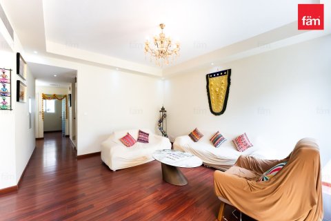 Townhouse in Dubai 3 bedrooms, 254.9 sq.m. № 97551 - photo 24