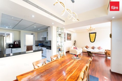 Townhouse in Dubai 3 bedrooms, 254.9 sq.m. № 97551 - photo 18