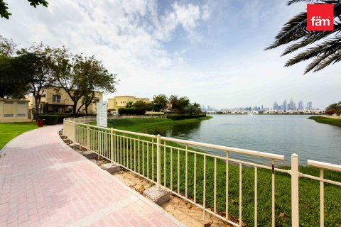 Townhouse in Dubai 3 bedrooms, 254.9 sq.m. № 97551 - photo 2