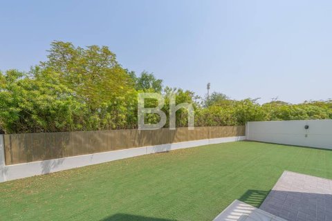 Villa in Dubai Hills Estate, Dubai 4 bedrooms, 356 sq.m. № 57096 - photo 9