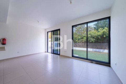 Villa in Dubai Hills Estate, Dubai 4 bedrooms, 356 sq.m. № 57096 - photo 6