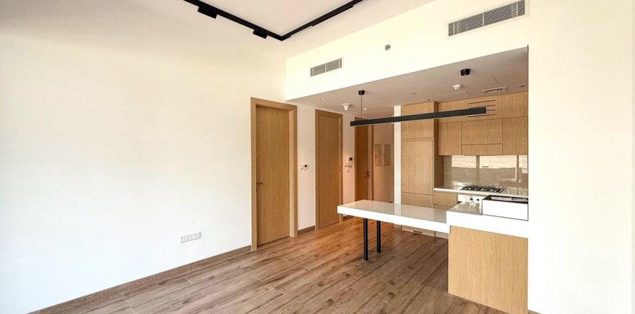 Квартира в Дубае, 1 спальня, 93.3м², № 40716