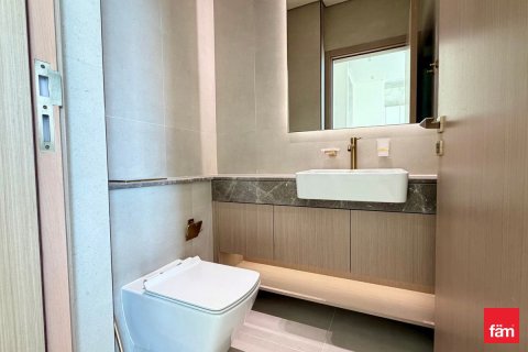 Снять в аренду квартиру в Дубае: 1 спальня, 75м², № 93603 - фото 7