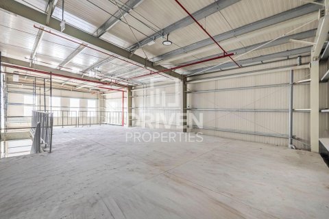 Warehouse in Dubai 3382.41 sq.m. № 130103 - photo 15