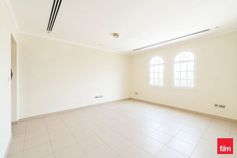 فيلا في دبي 3 غرف نوم, 566.7 م² رقم 47624 - صورة 15