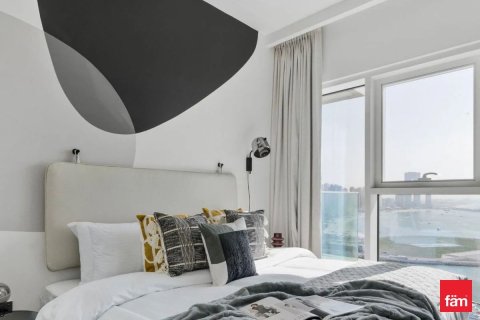 Apartment in Dubai Harbour, Dubai 3 bedrooms, 142.8 sq.m. № 47625 - photo 3