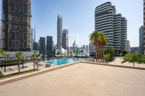 Appartement à Churchill Towers, Business Bay, Dubai, 1 chambre, 72.65 m², № 138773 - photo 15
