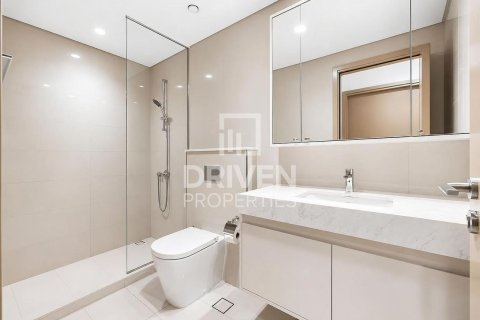 Apartamento en Burj Royale, Downtown Dubai (Downtown Burj Dubai), Dubai, 1 dormitorio, 58.99 m², № 138771 - foto 10