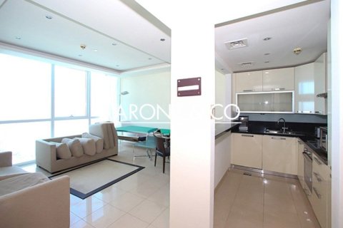 Apartment in Jumeirah Lake Towers, Dubai 1 bedroom, 70 sq.m. № 101177 - photo 9