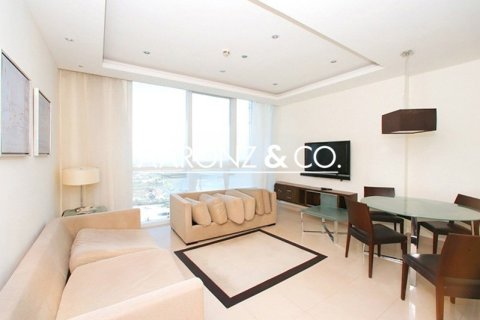 Apartment in Jumeirah Lake Towers, Dubai 1 bedroom, 70 sq.m. № 101177