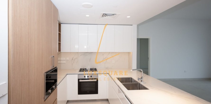 Apartment in Dubai Hills Estate, Dubai 2 bedrooms, 121 sq.m. № 101175