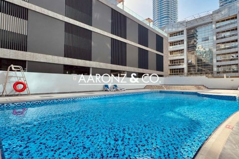 Apartamento en Dubai Marina, Dubai, 1 dormitorio, 62 m², № 102440 - foto 11