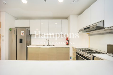 Снять в аренду квартиру в Hillside at Jumeirah Golf Estates, Джумейра Гольф Эстейтс, Дубай: 2 спальни, 127.27989709м², № 102438 - фото 26