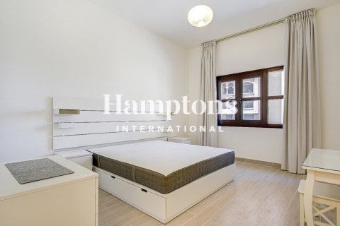 Снять в аренду квартиру в Hillside at Jumeirah Golf Estates, Джумейра Гольф Эстейтс, Дубай: 2 спальни, 127.27989709м², № 102438 - фото 3