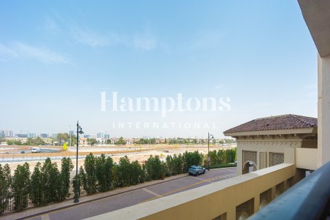Снять в аренду квартиру в Hillside at Jumeirah Golf Estates, Джумейра Гольф Эстейтс, Дубай: 2 спальни, 127.27989709м², № 102438 - фото 4
