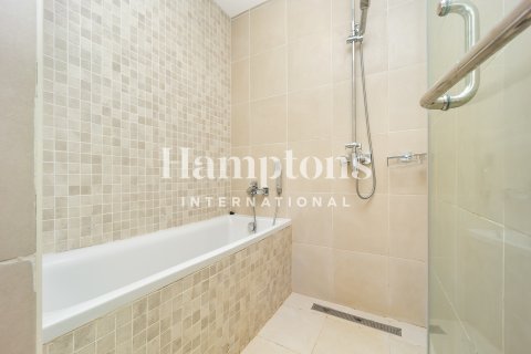 Снять в аренду квартиру в Hillside at Jumeirah Golf Estates, Джумейра Гольф Эстейтс, Дубай: 2 спальни, 127.27989709м², № 102438 - фото 2