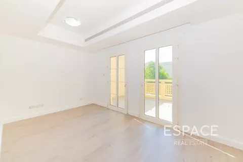 Villa en The Lakes, Dubai, 3 dormitorios, 235 m², № 61973 - foto 16