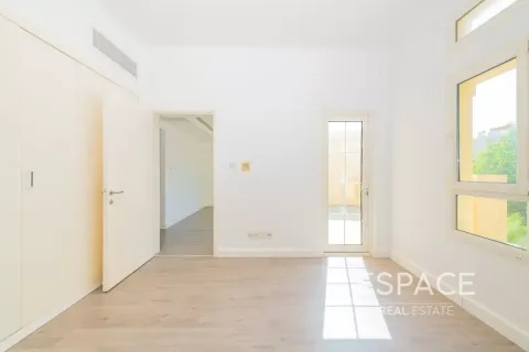 Villa en The Lakes, Dubai, 3 dormitorios, 235 m², № 61973 - foto 12