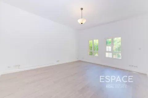 Villa en The Lakes, Dubai, 3 dormitorios, 235 m², № 61973 - foto 10