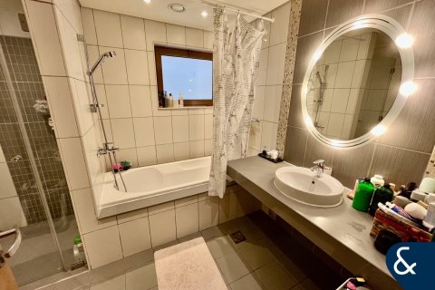 Maison de ville à North Village, Al Furjan, Dubai, 3 chambres, 262 m², № 75712 - photo 11