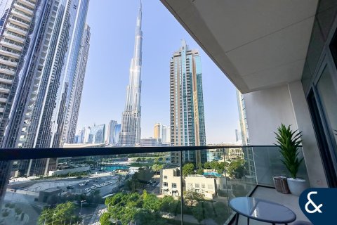 Apartment in Downtown Dubai (Downtown Burj Dubai), Dubai 2 bedrooms, 123 sq.m. № 75780 - photo 2