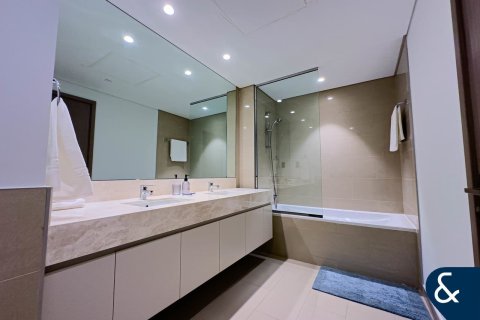 Apartment in Downtown Dubai (Downtown Burj Dubai), Dubai 2 bedrooms, 123 sq.m. № 75780 - photo 11