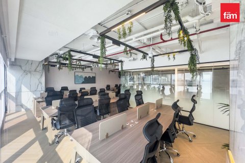 Bureau à Business Bay, Dubai, 214.9 m², № 84262 - photo 12