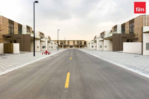 Villa en Dubai, 4 dormitorios, 191.4 m², № 84252 - foto 15