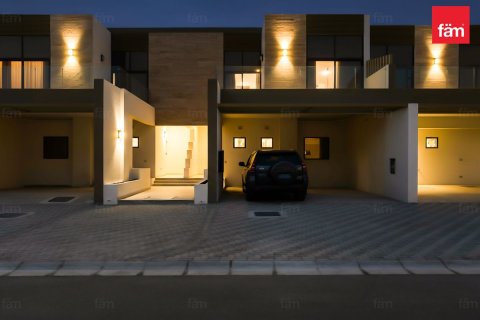 Villa en Dubai, 4 dormitorios, 191.4 m², № 84252 - foto 11