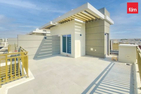 Adosado en Dubai, 3 dormitorios, 170.2 m², № 84253 - foto 7