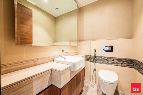Apartment in Downtown Dubai (Downtown Burj Dubai), Dubai 1 bedroom, 75.4 sq.m. № 109438 - photo 8