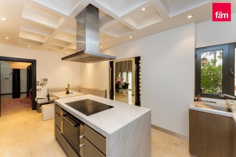 Villa en Palm Jumeirah, Dubai, 4 dormitorios, 468.8 m², № 10755 - foto 20